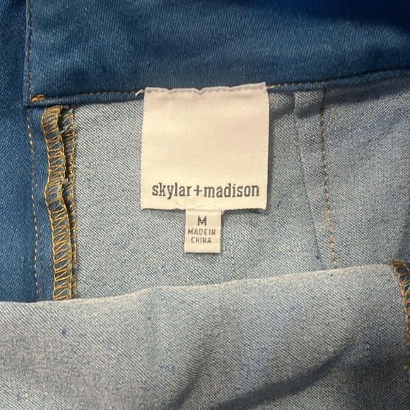 Maddie Denim Mini Skirt stretchy - Picture 6 of 6